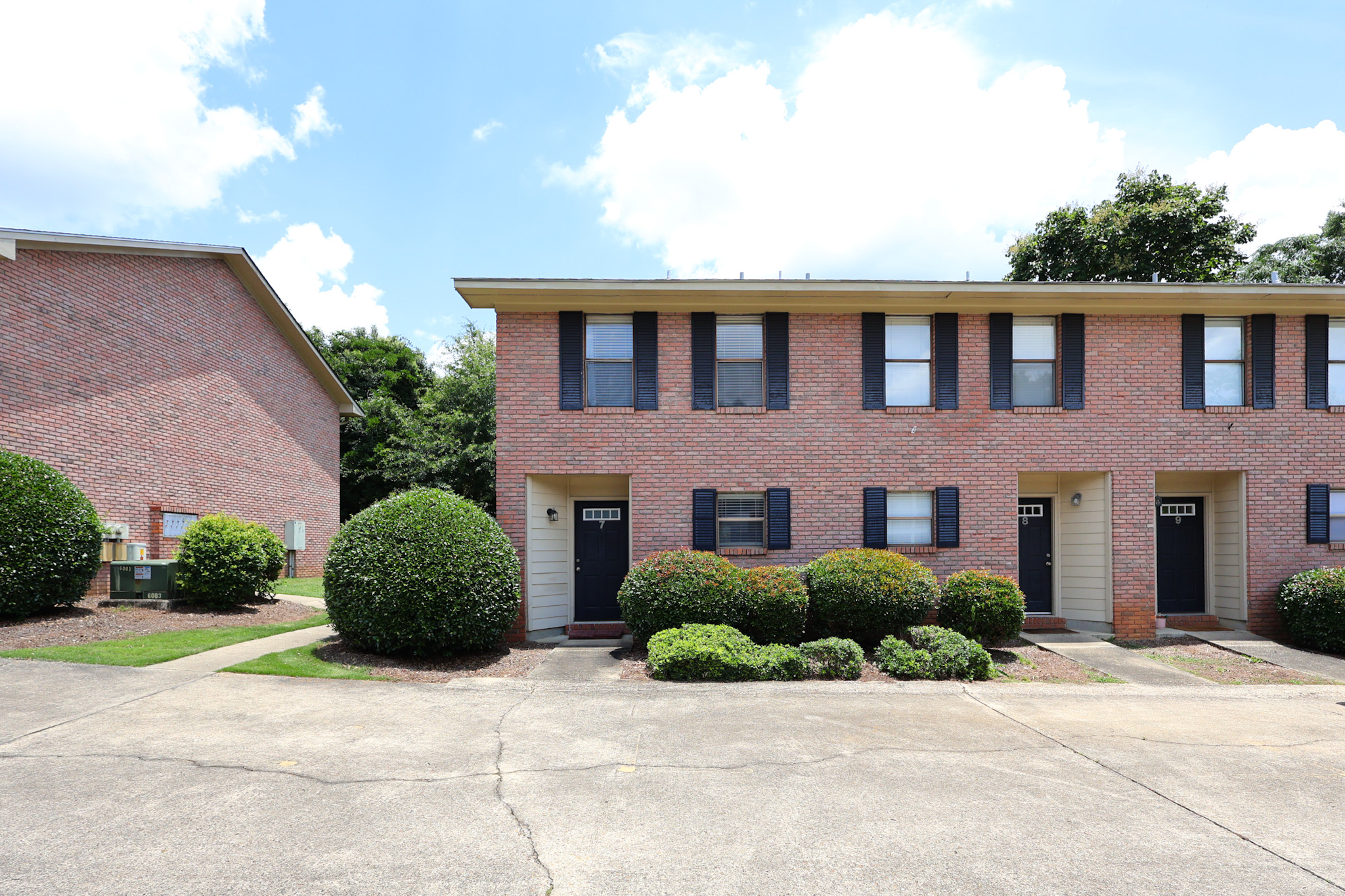 111 South Ross Street - 7