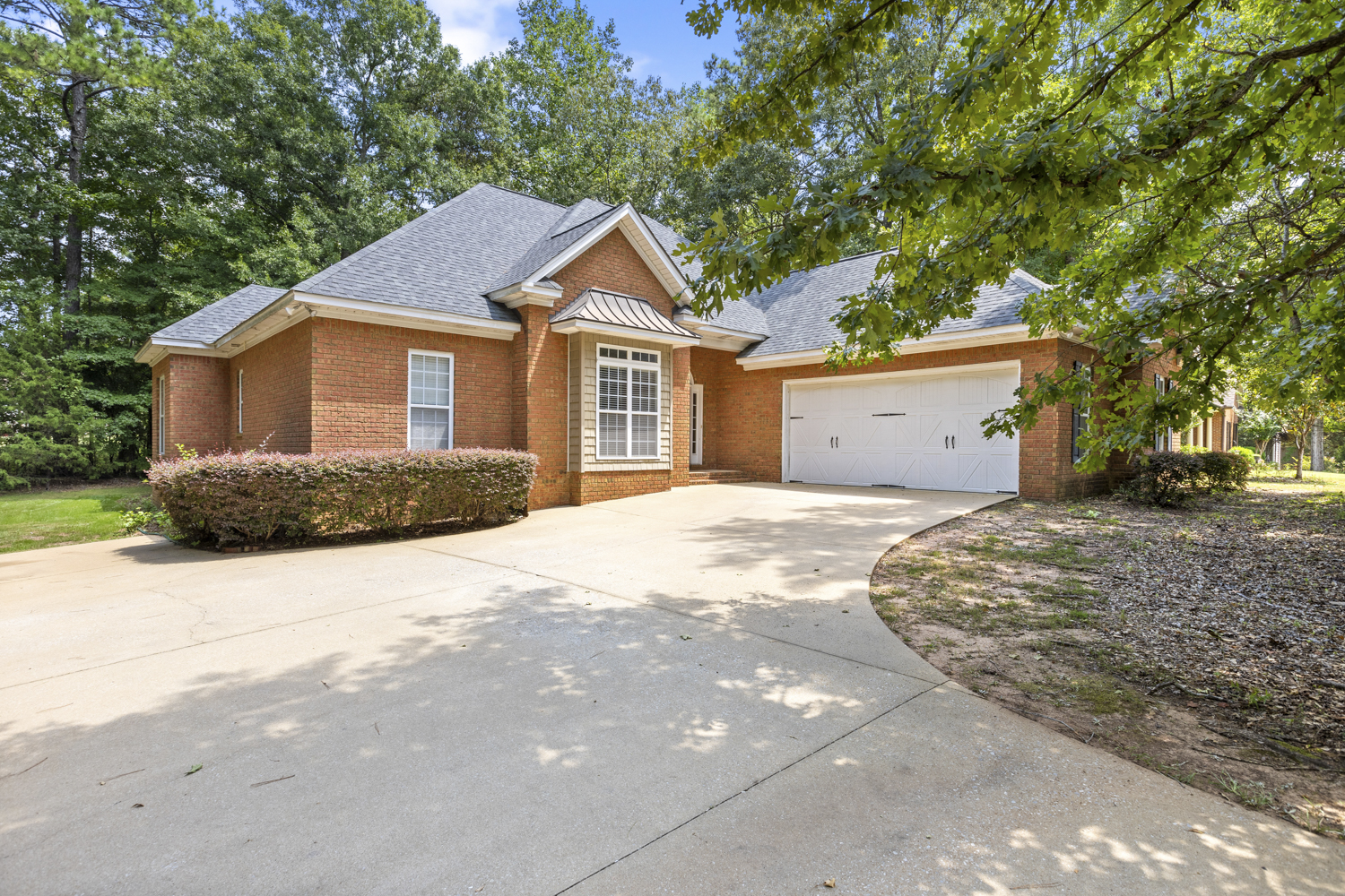 148 Carriagehouse Ln